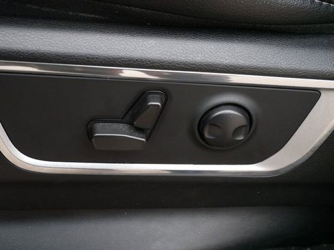 Certified 2022 RAM 1500 Laramie image 39