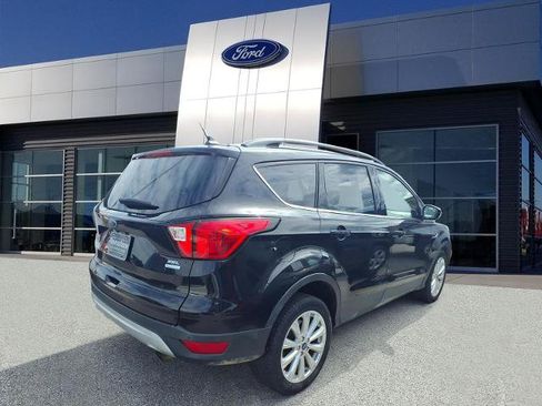 Certified 2019 Ford Escape SEL FWD image 2