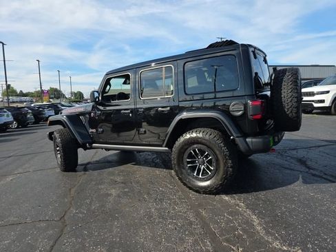 Used 2026 Jeep Wrangler Unlimited Rubicon AWD/4WD image 5