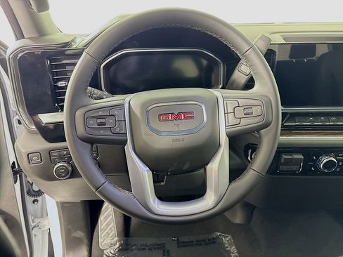 New 2026 GMC Sierra 1500 Elevation AWD/4WD image 11