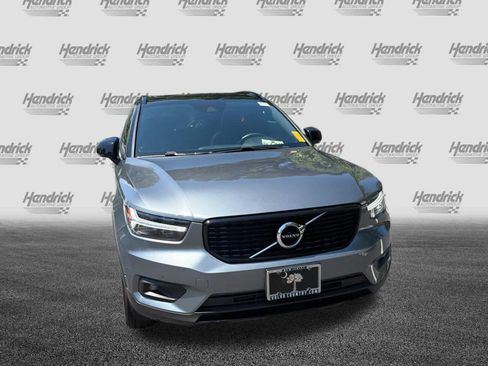 Used 2019 Volvo XC40 T5 R-Design AWD/4WD image 5