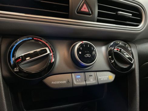 Used 2021 Hyundai Kona SEL Plus FWD image 22