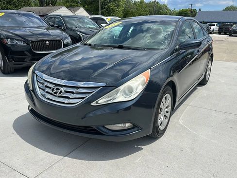 Used 2013 Hyundai Sonata GLS w/ Popular Equipment Pkg FWD image 1