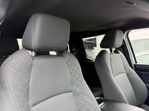 Used 2024 Toyota Tacoma SR5 image 10