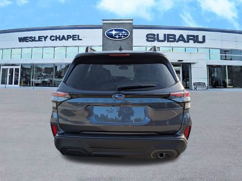 Used 2026 Subaru Forester Premium image 6