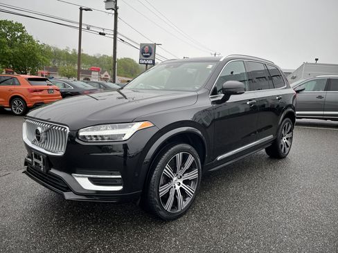 Certified 2022 Volvo XC90 T8 Inscription w/ Advanced Package image 3
