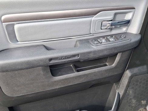 Used 2024 RAM 1500 Classic SLT image 11