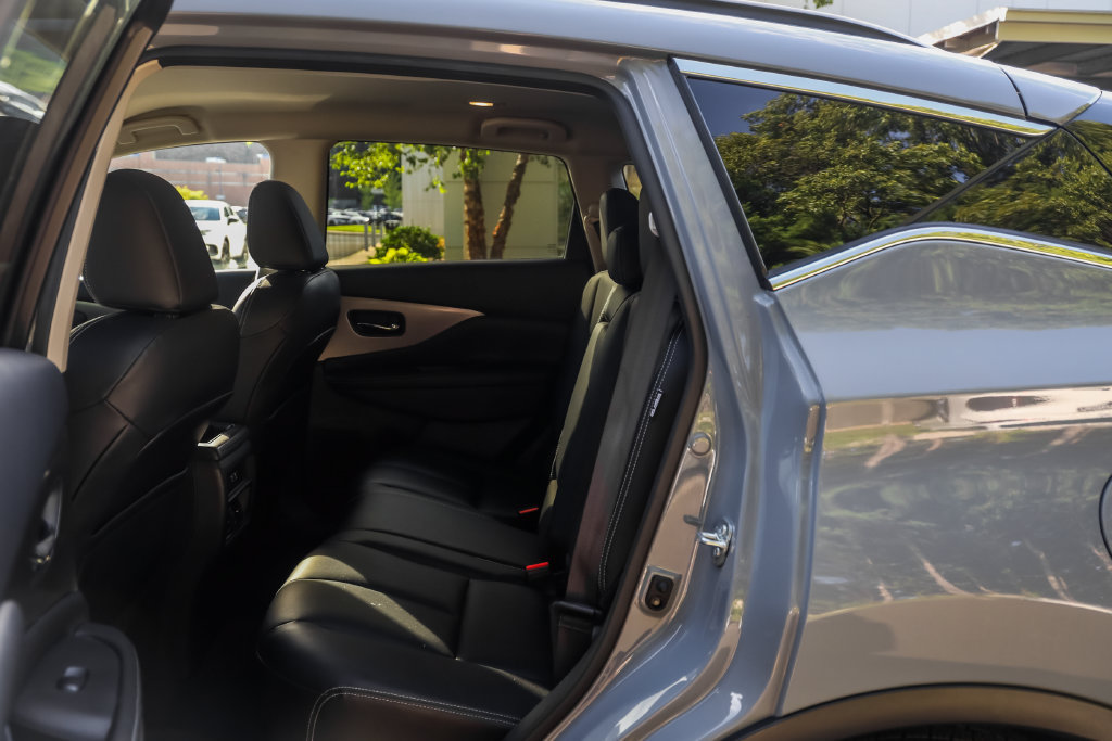 Used 2024 Nissan Murano SV w/ SV Midnight Edition Package AWD/4WD image 23