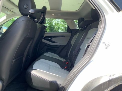 Certified 2024 Land Rover Range Rover Evoque Dynamic SE image 13