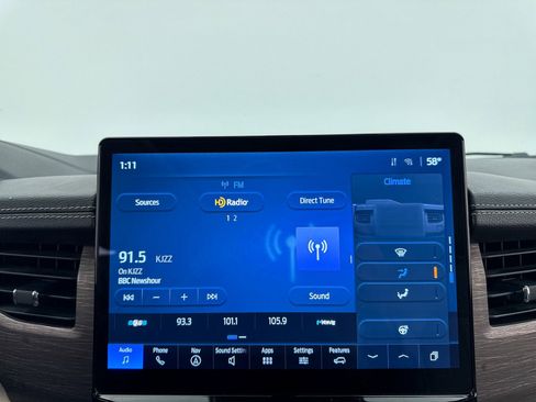 Used 2024 Ford Expedition Max Limited image 5