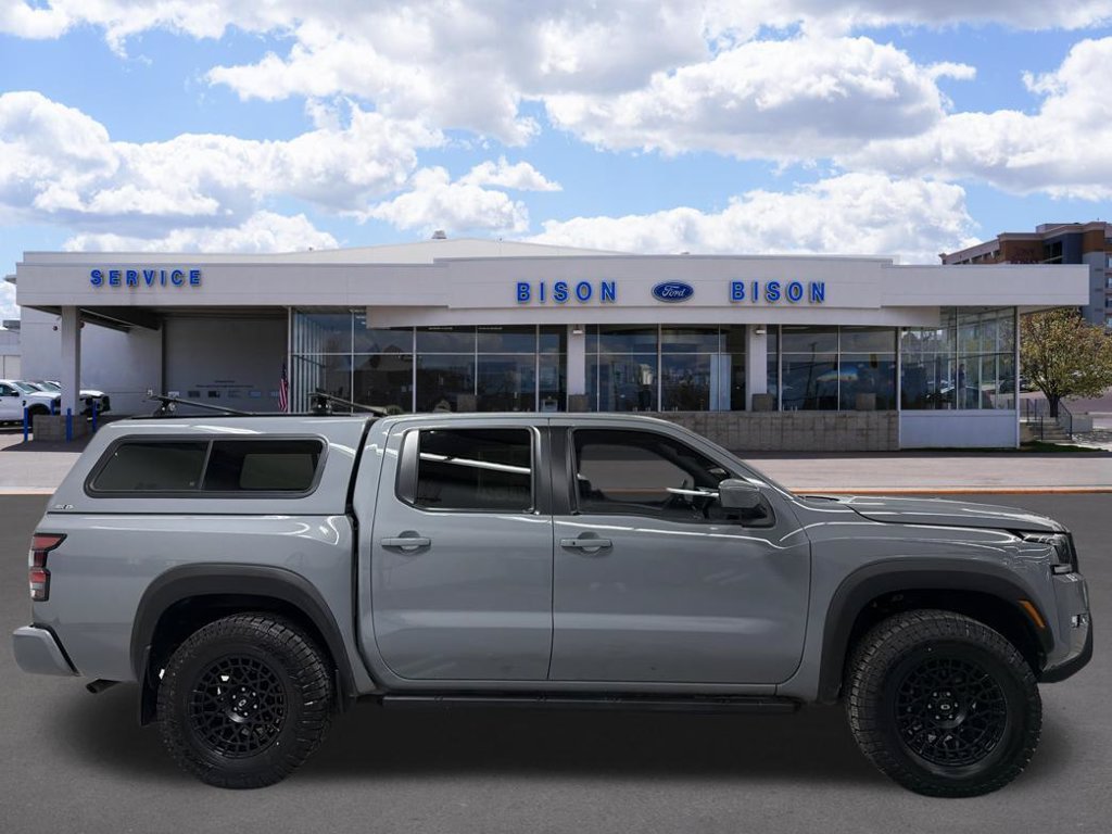 Used 2023 Nissan Frontier PRO-4X w/ Pro-4X Premium Package AWD/4WD image 2