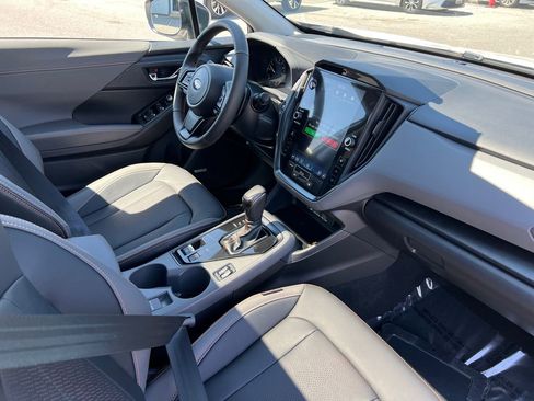 Certified 2025 Subaru Crosstrek 2.5i Limited w/ Crosstrek Mirror Package AWD/4WD image 12