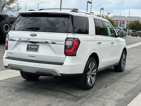 Used 2020 Ford Expedition Limited w/ Equipment Group 302A AWD/4WD image 8