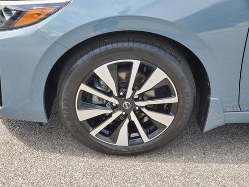 Certified 2024 Nissan Sentra SV w/ SV Premium Package FWD image 10