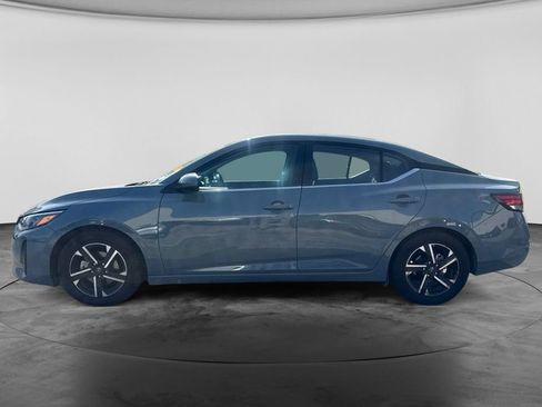 Used 2024 Nissan Sentra SV FWD image 7