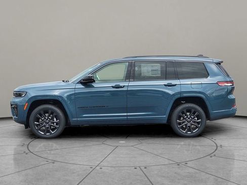 New 2026 Jeep Grand Cherokee L Limited image 9
