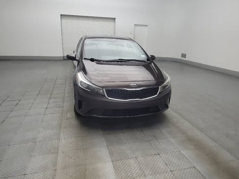 Used 2017 Kia Forte LX FWD image 14