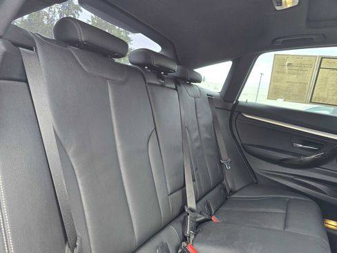 Used 2018 BMW 330i Gran Turismo xDrive image 14