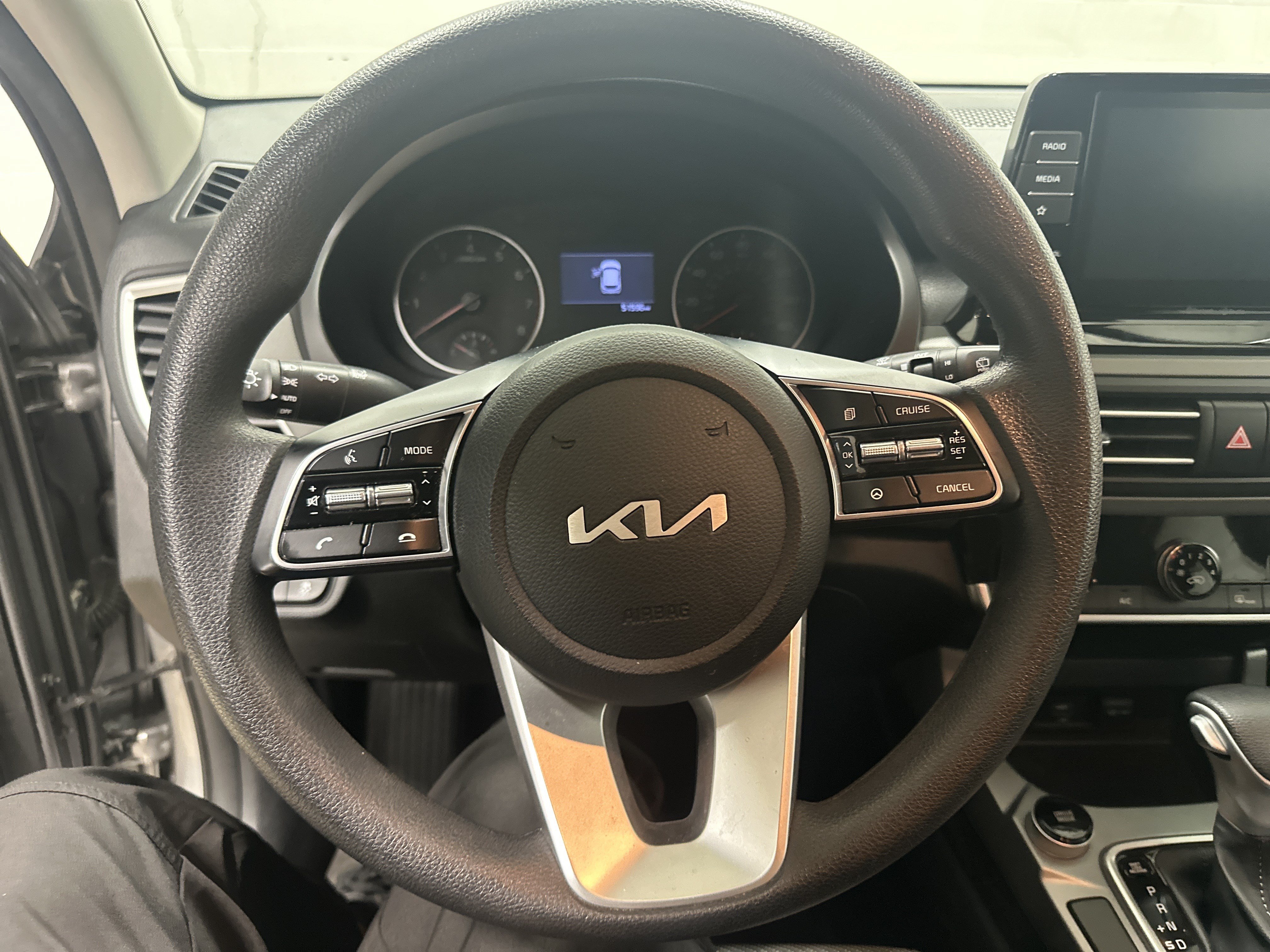 Used 2022 Kia Seltos LX AWD/4WD image 18