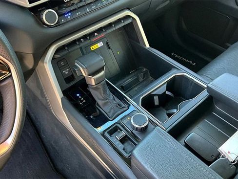Used 2023 Toyota Tundra Limited image 9