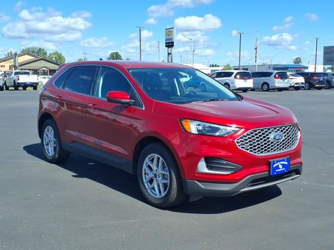 Used 2024 Ford Edge SEL AWD/4WD image 8