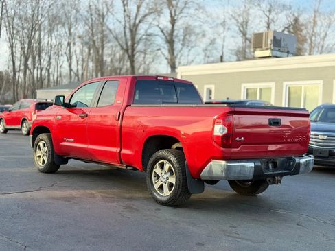 Used 2015 Toyota Tundra SR5 image 9