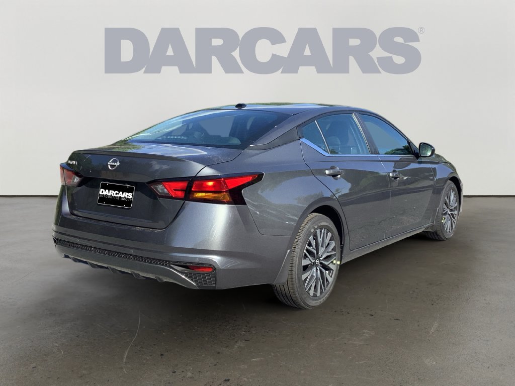 Used 2026 Nissan Altima 2.5 SV FWD image 7