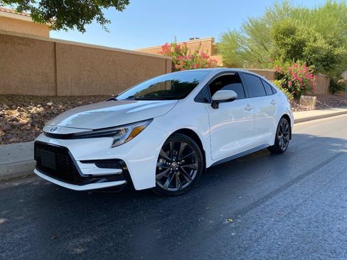 Used 2024 Toyota Corolla SE FWD image 61