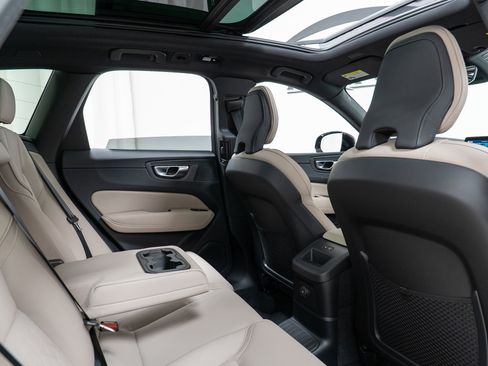 New 2026 Volvo XC60 T8 Plus w/ Protection Package Premier image 23