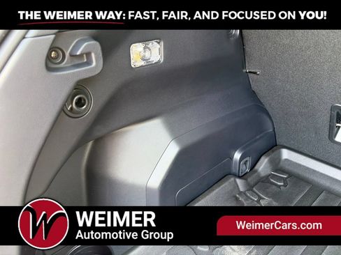 Used 2026 Subaru Crosstrek 2.5i Premium AWD/4WD image 12