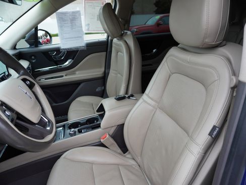 Used 2020 Lincoln Corsair Reserve w/ Equipment Group 201A image 23