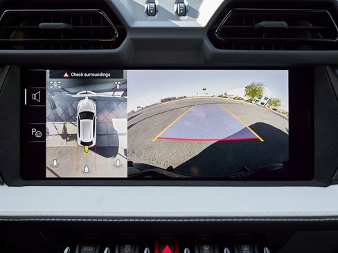 Used 2025 Lamborghini Urus SE image 80