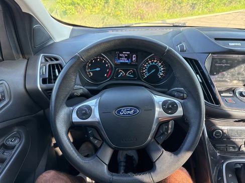 Used 2013 Ford Escape Titanium AWD/4WD image 20