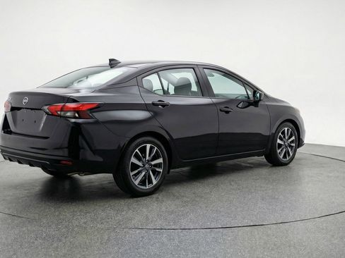 Used 2025 Nissan Versa SV FWD image 9