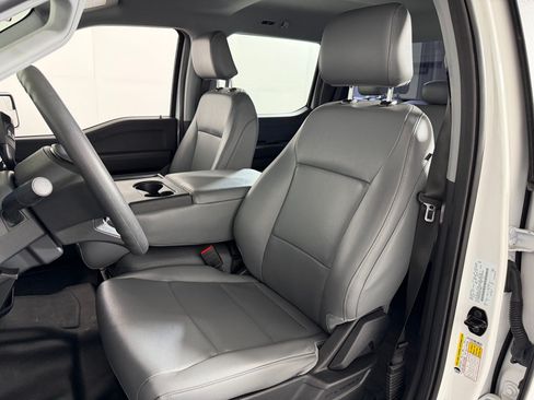 Used 2023 Ford F150 XL w/ XL Chrome Appearance Package AWD/4WD image 4
