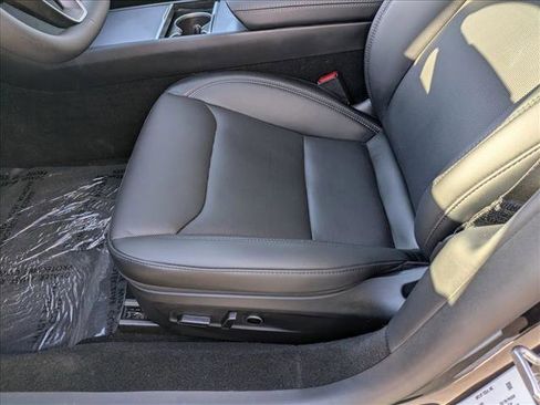 Used 2025 Tesla Model 3 Long Range image 12