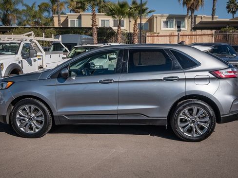 Used 2024 Ford Edge Titanium image 8