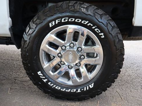 Used 2019 Chevrolet Silverado 2500 LTZ w/ Duramax Plus Package AWD/4WD image 39