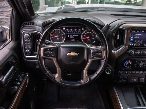 Used 2023 Chevrolet Silverado 2500 High Country image 12