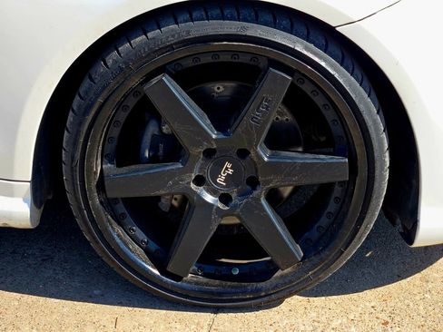 Used 2017 Mercedes-Benz E 400 Cabriolet w/ Premium 2 Package image 8