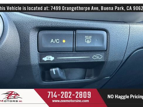 Used 2009 Honda Fit Sport image 28