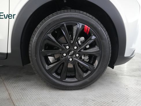 Used 2023 Chevrolet Bolt EUV LT w/ Redline Edition FWD image 20