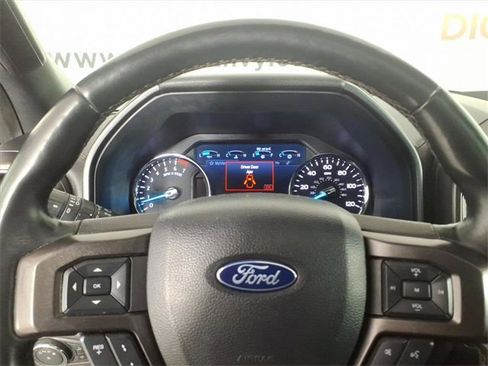 Used 2021 Ford Expedition Max Limited image 16