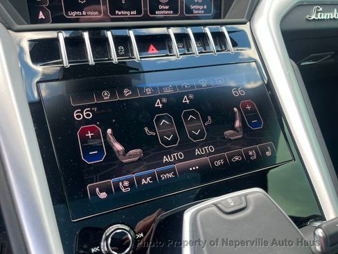 Used 2019 Lamborghini Urus AWD/4WD image 21