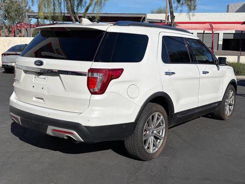 Used 2017 Ford Explorer Limited w/ Equipment Group 301A image 9