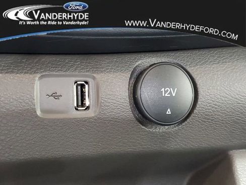 New 2025 Ford Transit 250 Low Roof image 25