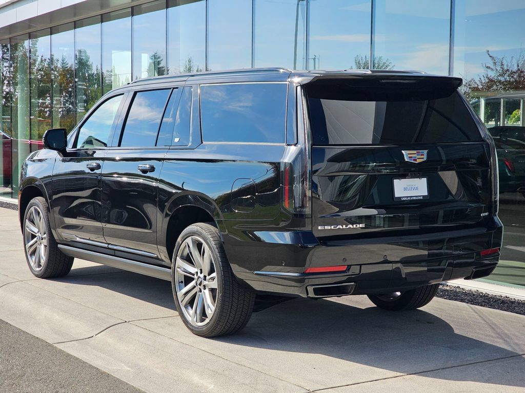 New 2026 Cadillac Escalade ESV Platinum Sport AWD/4WD image 3