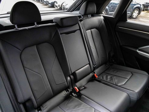 Used 2020 Audi Q3 2.0T Premium Plus w/ Premium Plus Package image 25