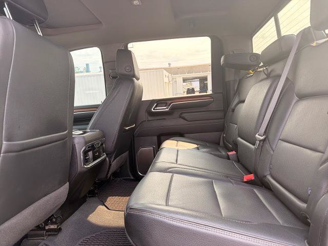 Used 2024 GMC Sierra 2500 Denali w/ Denali Reserve Package AWD/4WD image 6