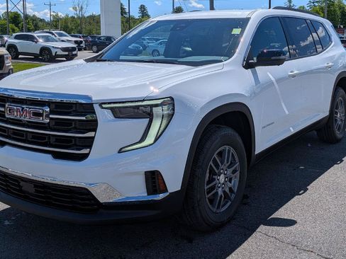 New 2026 GMC Acadia Elevation AWD/4WD image 4